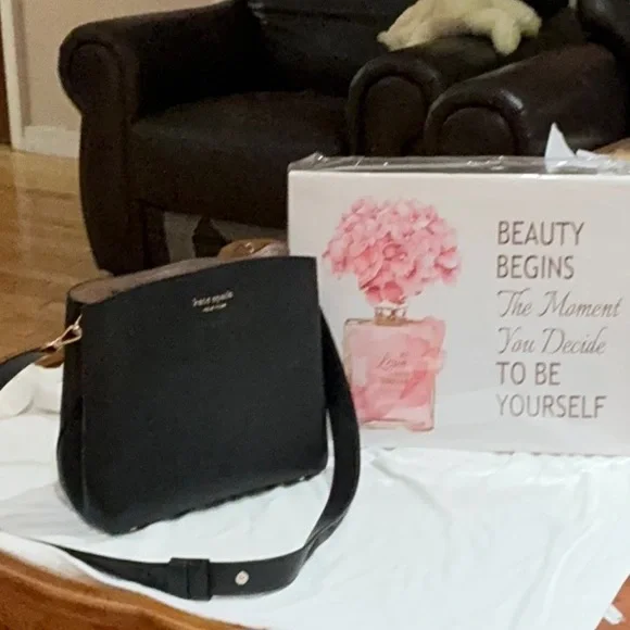 Kate Spade Black Shoulder Bag pebble leather.like new. this bag comes w! twilly - Picture 8 of 11